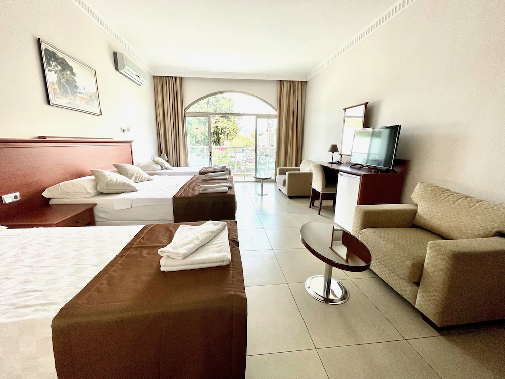 Forum Residence Hotel 32/50