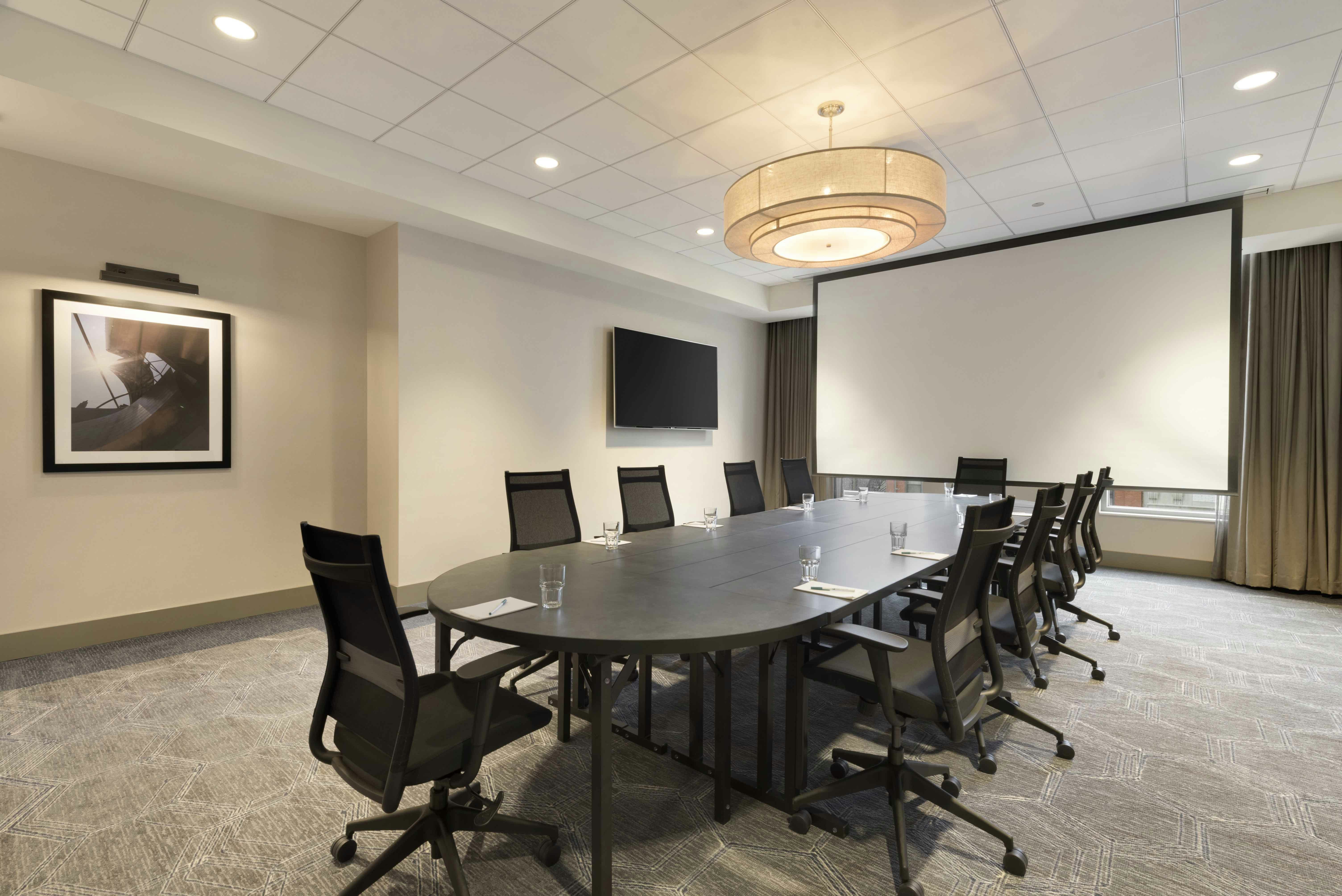 Homewood Suites by Hilton Chicago West Loop Fulton Market Area 34/48