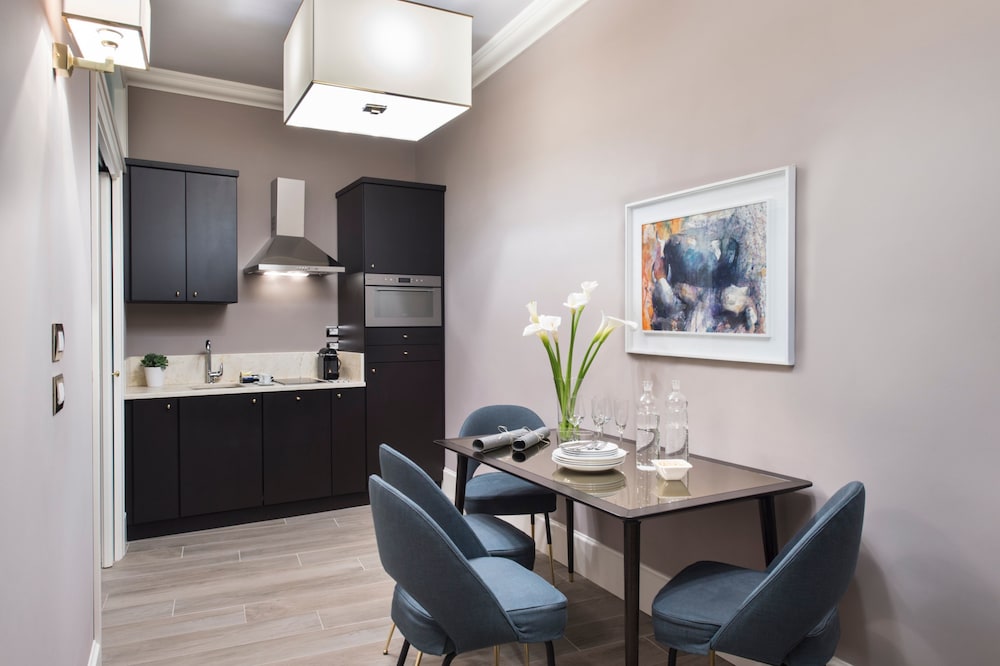 Tornabuoni Suites Collection 42/50