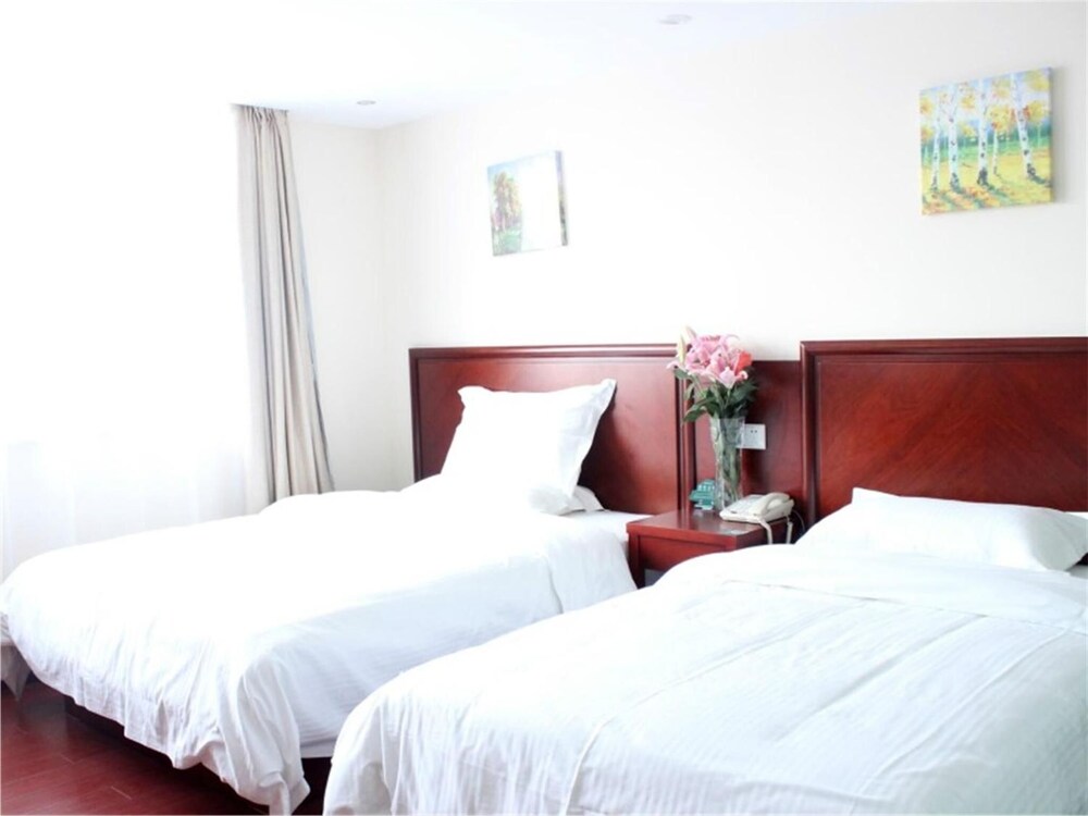 GreenTree Inn Guangzhou Panyu Bus Station Business Hotel 19/24
