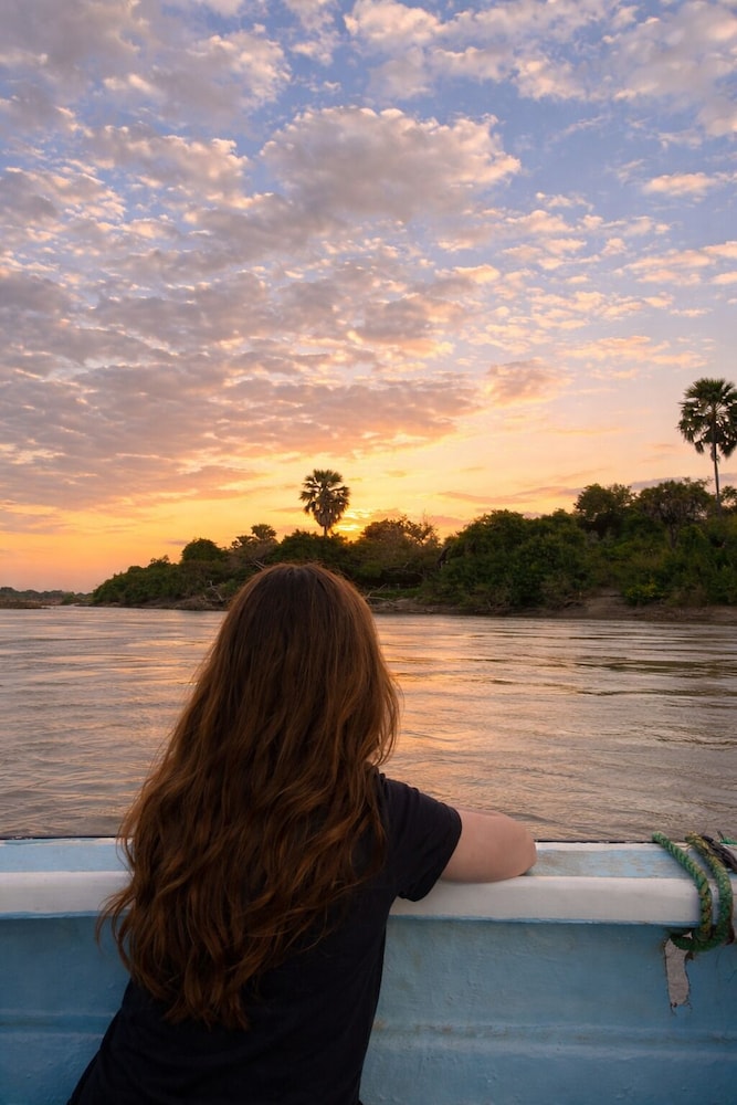 SELOUS KINGA LODGE 44/48