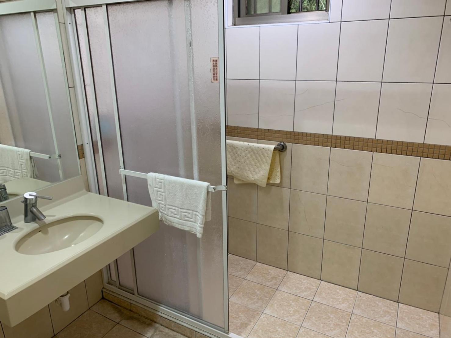 Xitou Youth Activity Center Hostel 36/36