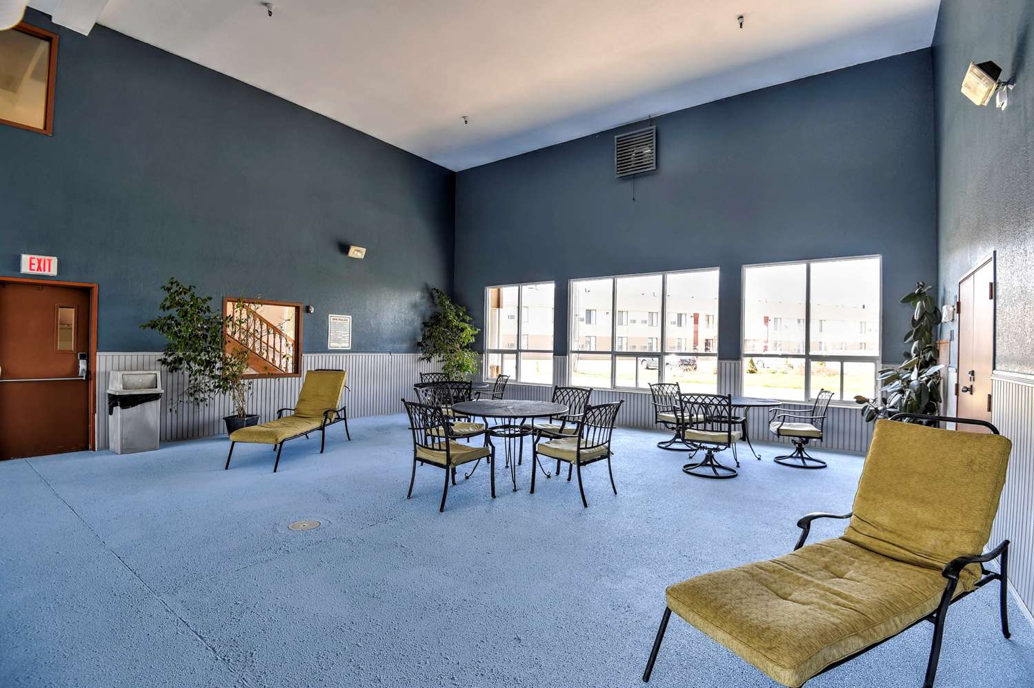 SureStay Hotel by Best Western Ottawa 27/42