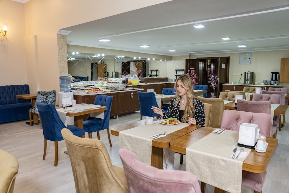 Grand Hamit Hotel 38/50
