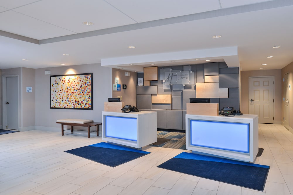 Holiday Inn Express Rochester University Area 14/48