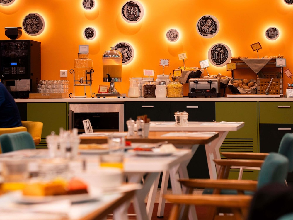 Ibis Styles Athens Routes 36/49