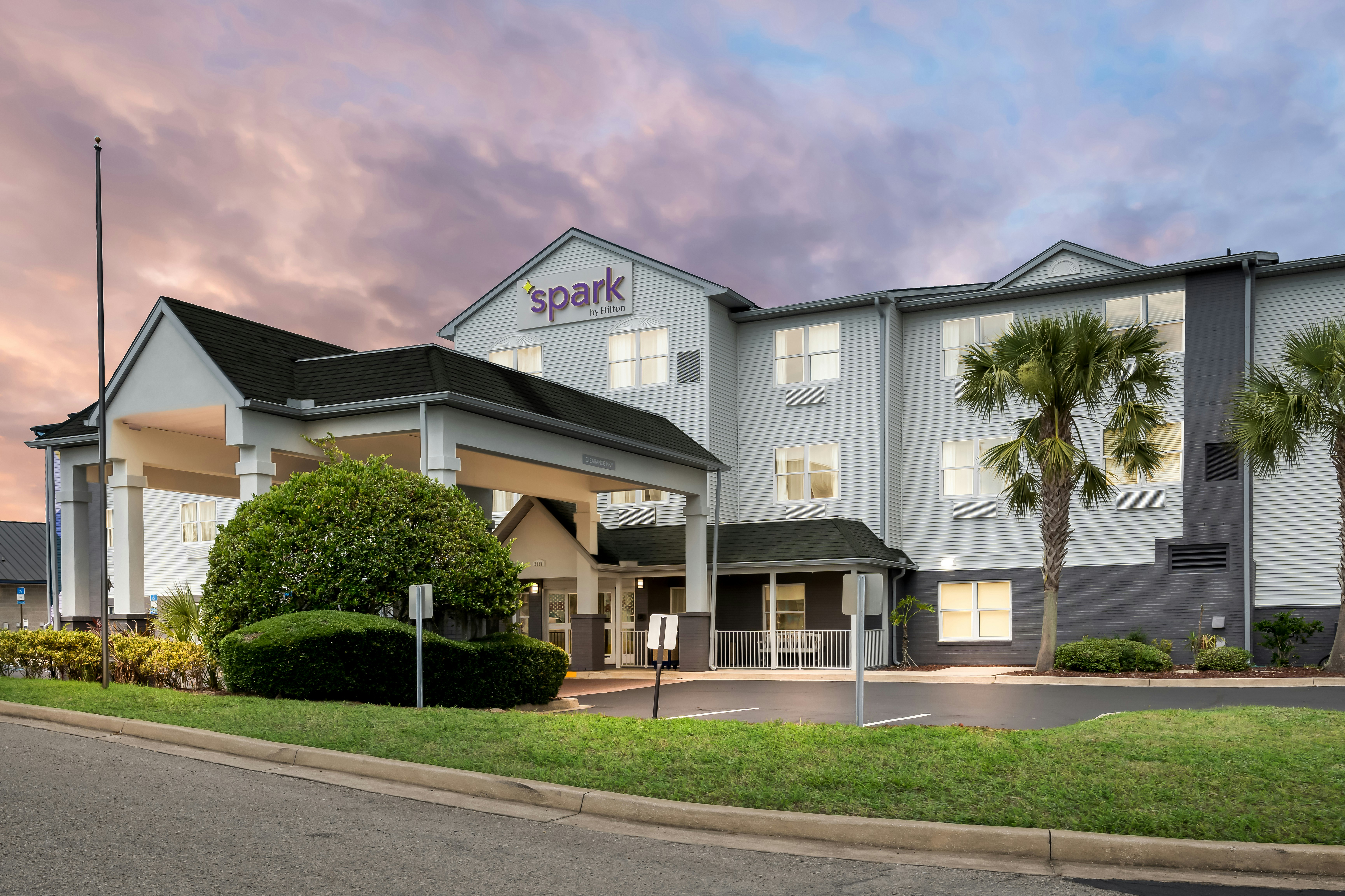 Spark by Hilton St. Augustine I 95 3/10