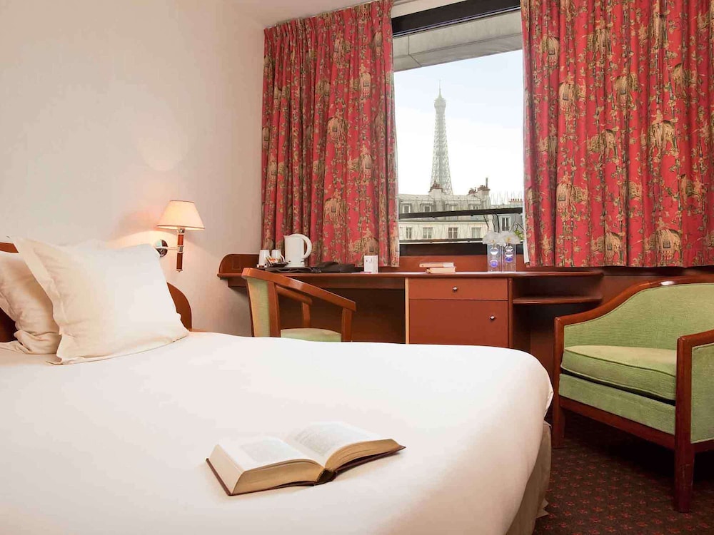 Mercure Paris Tour Eiffel Grenelle 12/46