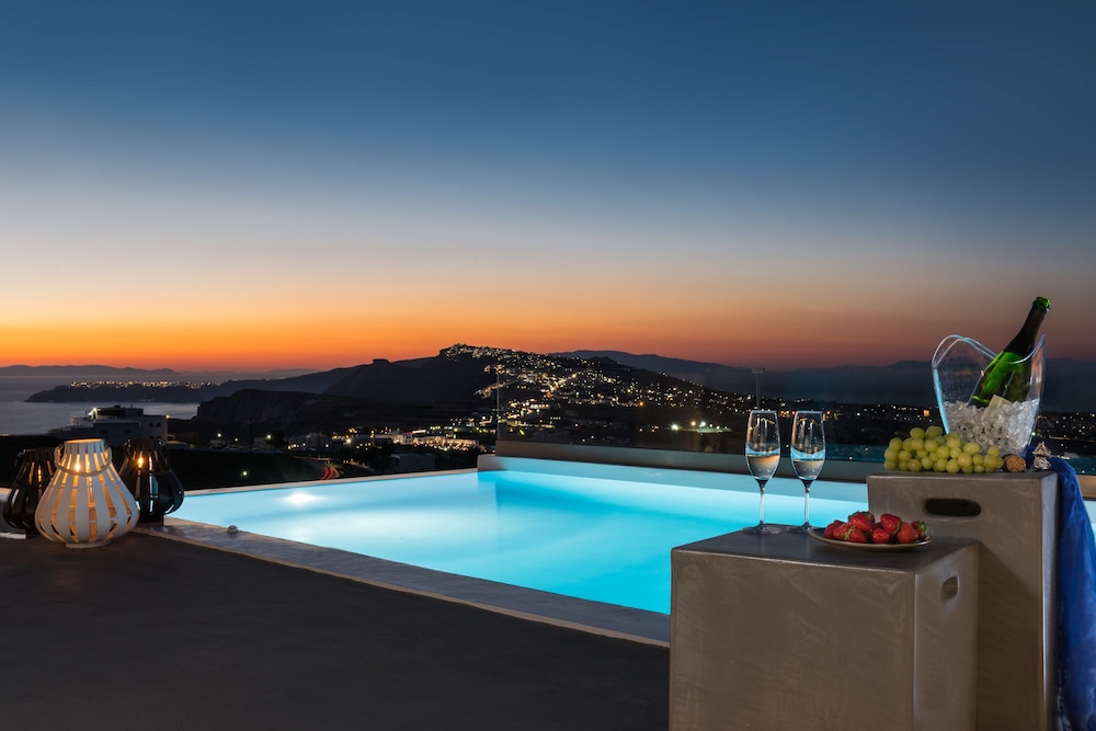 White & Co. Exclusive Island Villas 34/45