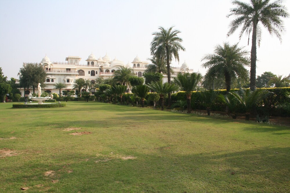 Shiv Vilas Resorts 50/59