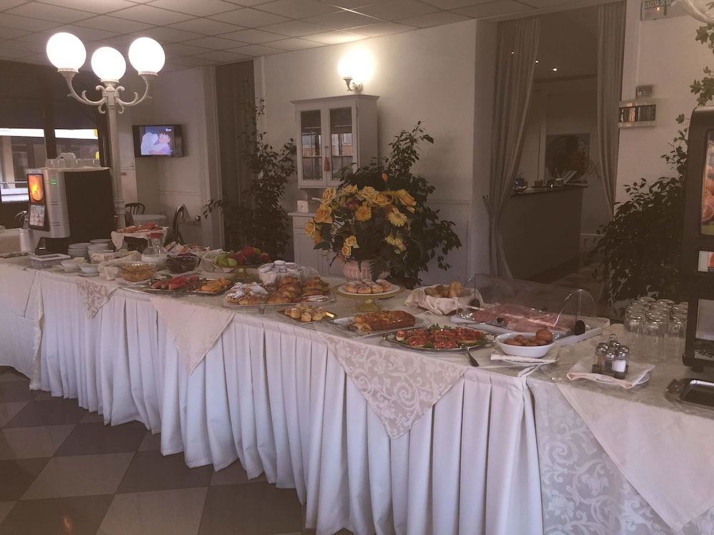 Hotel Moderno 2/50