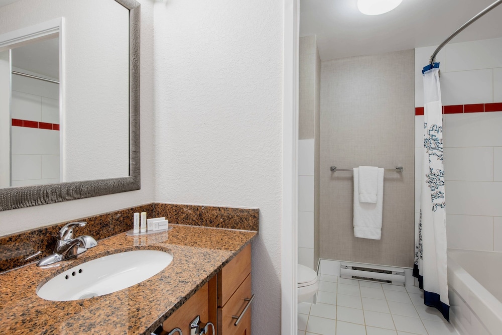 Residence Inn By Marriott Kingston Water S Edge 13/41