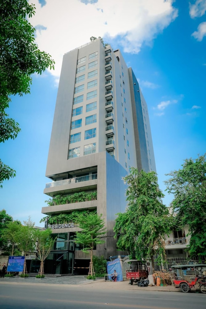 One Residence Hotel & Apartment 3/49
