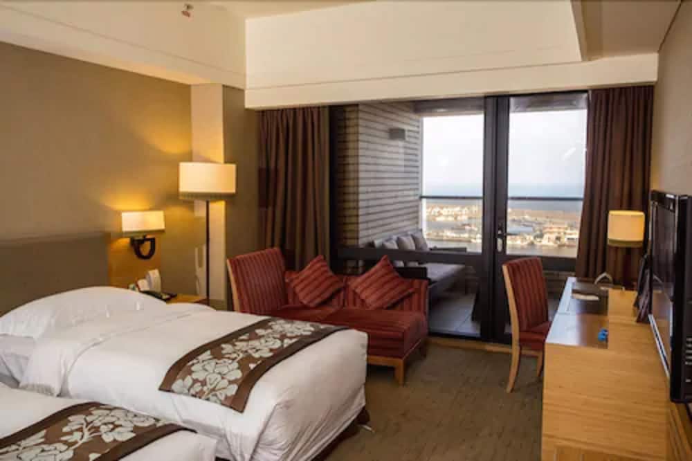 FULLON HOTEL HUALIEN 13/50