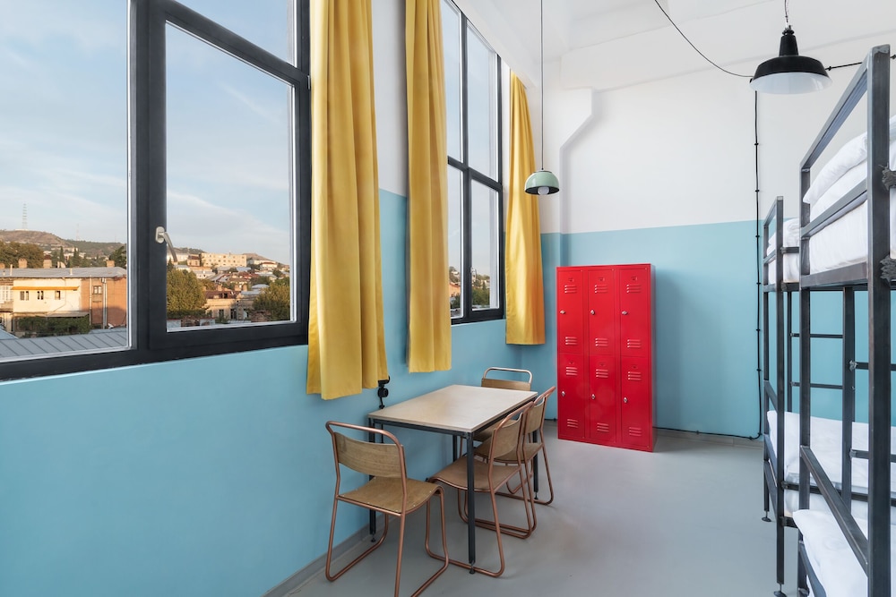 Fabrika Tbilisi 37/49