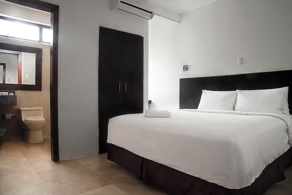 Hotel La Ria Playas 7/42