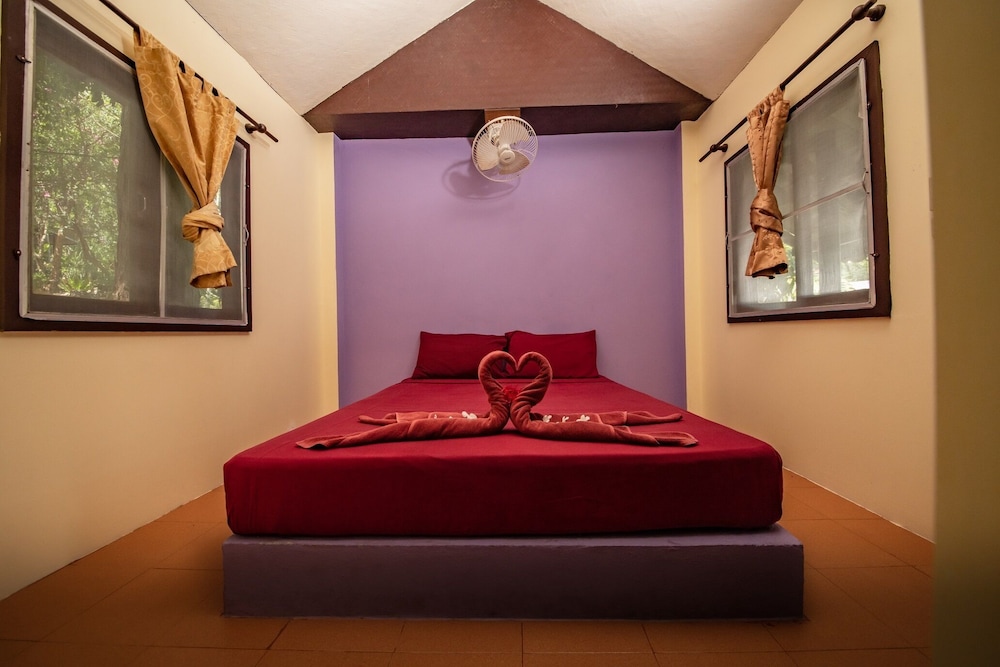 BAMBOO, VILLAGE, DOUBLE BED