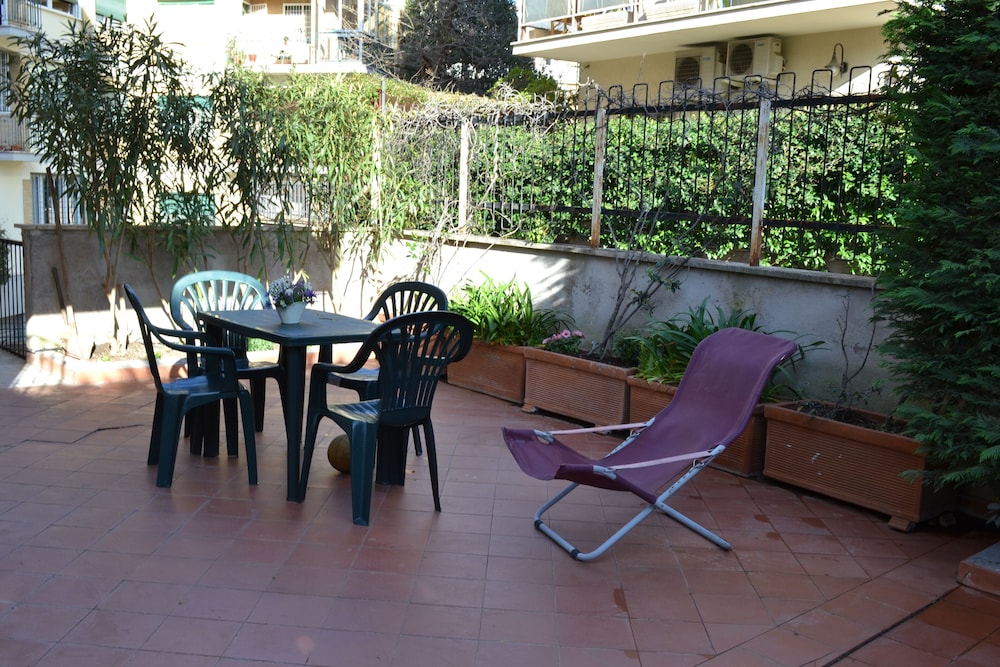 Garden Of Rome Guesthouse 13/23