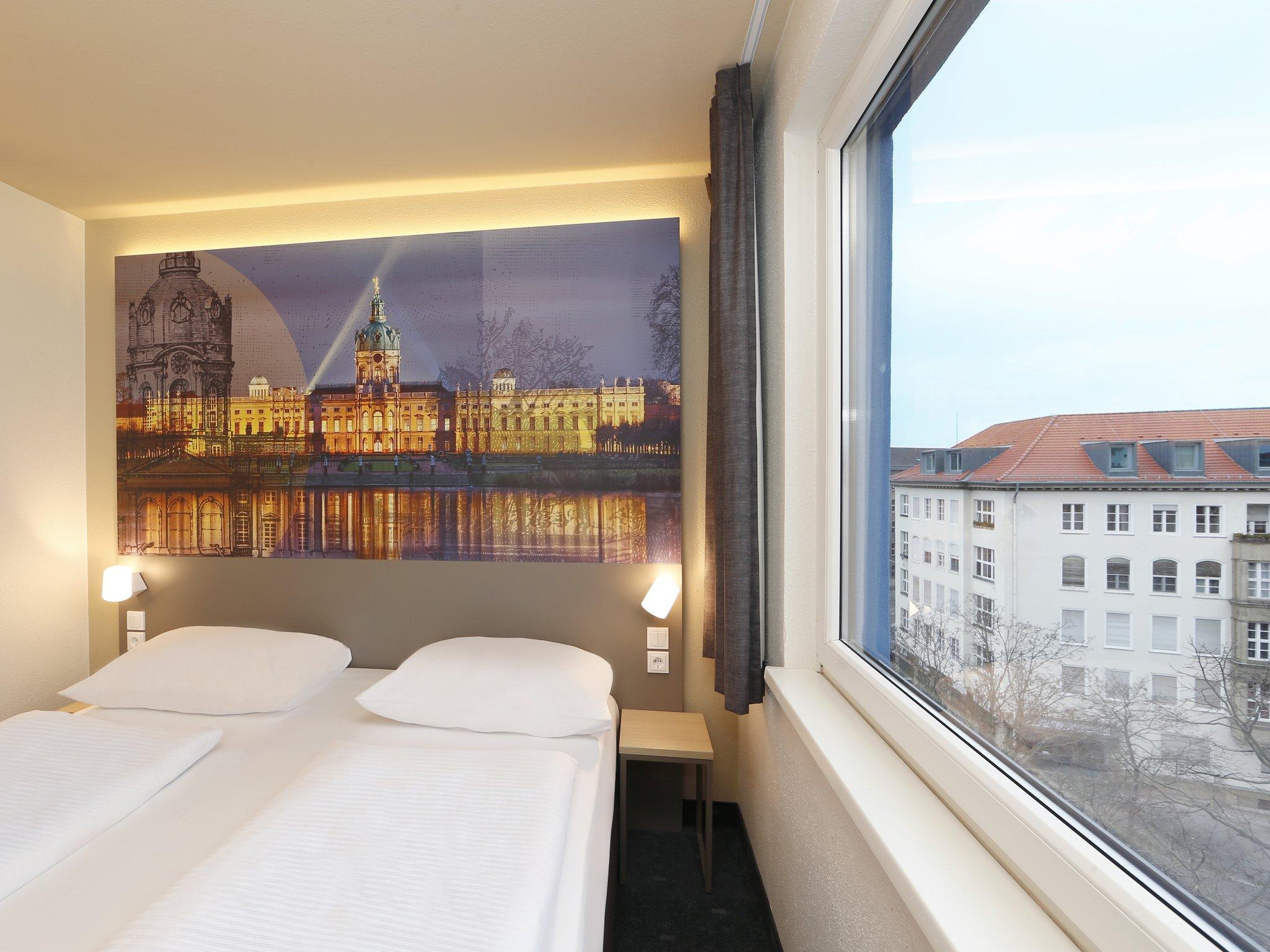 ROOM, TWIN BEDS, ACCESSIBLE