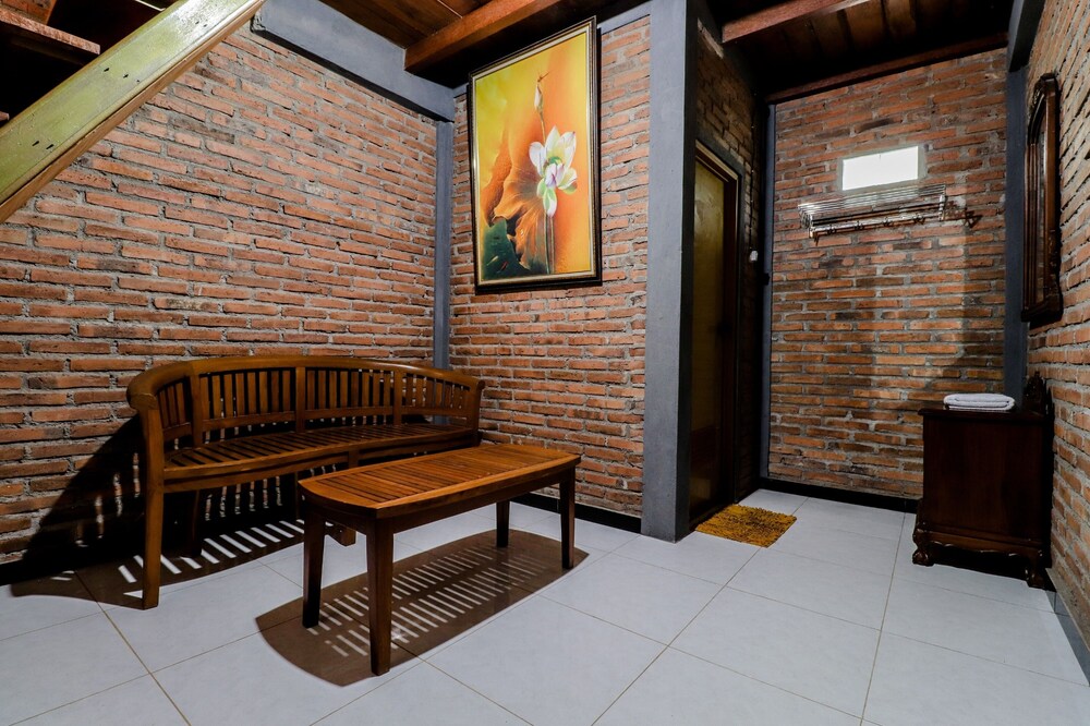 d Hasinda Homestay 41/56