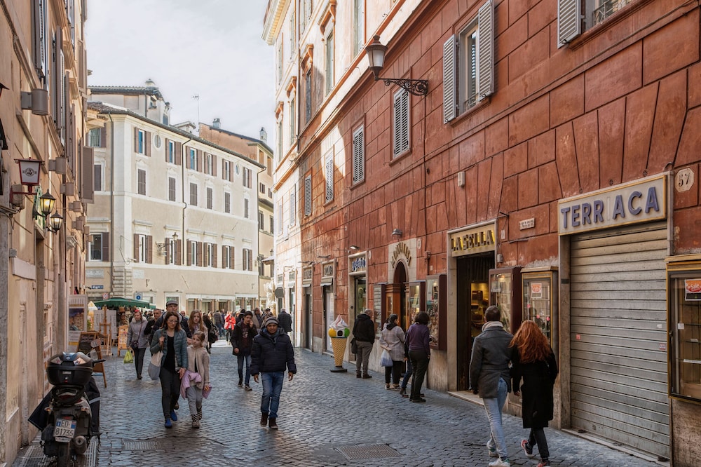 BQ House Trevi Luxury Rooms 42/50