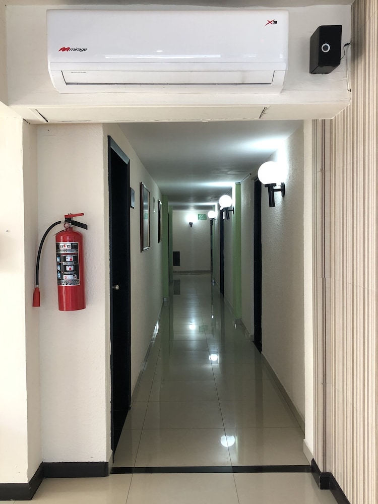 Frances Hotel 23/54