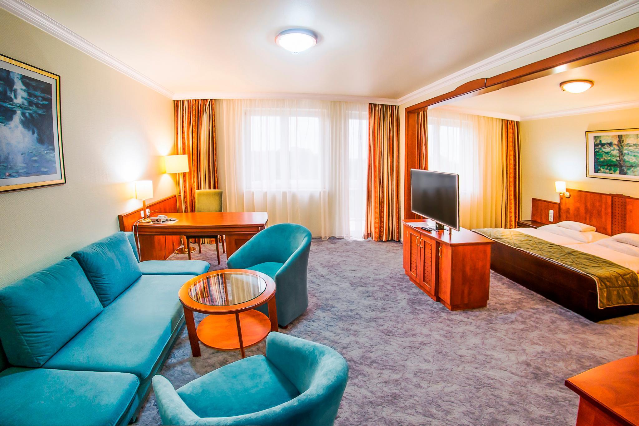 Hotel Silver 14/25