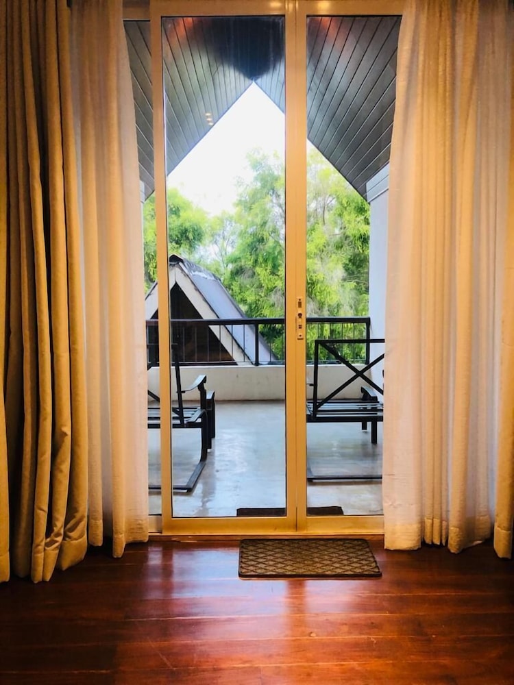 Avasta Resort And Spa 26/50