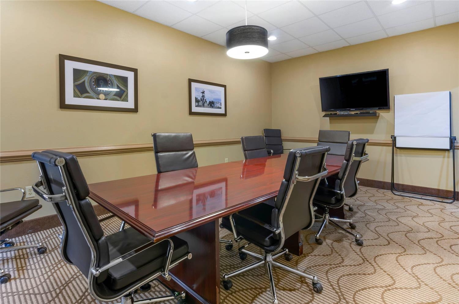 Comfort Inn & Suites Christiansburg I-81 31/36