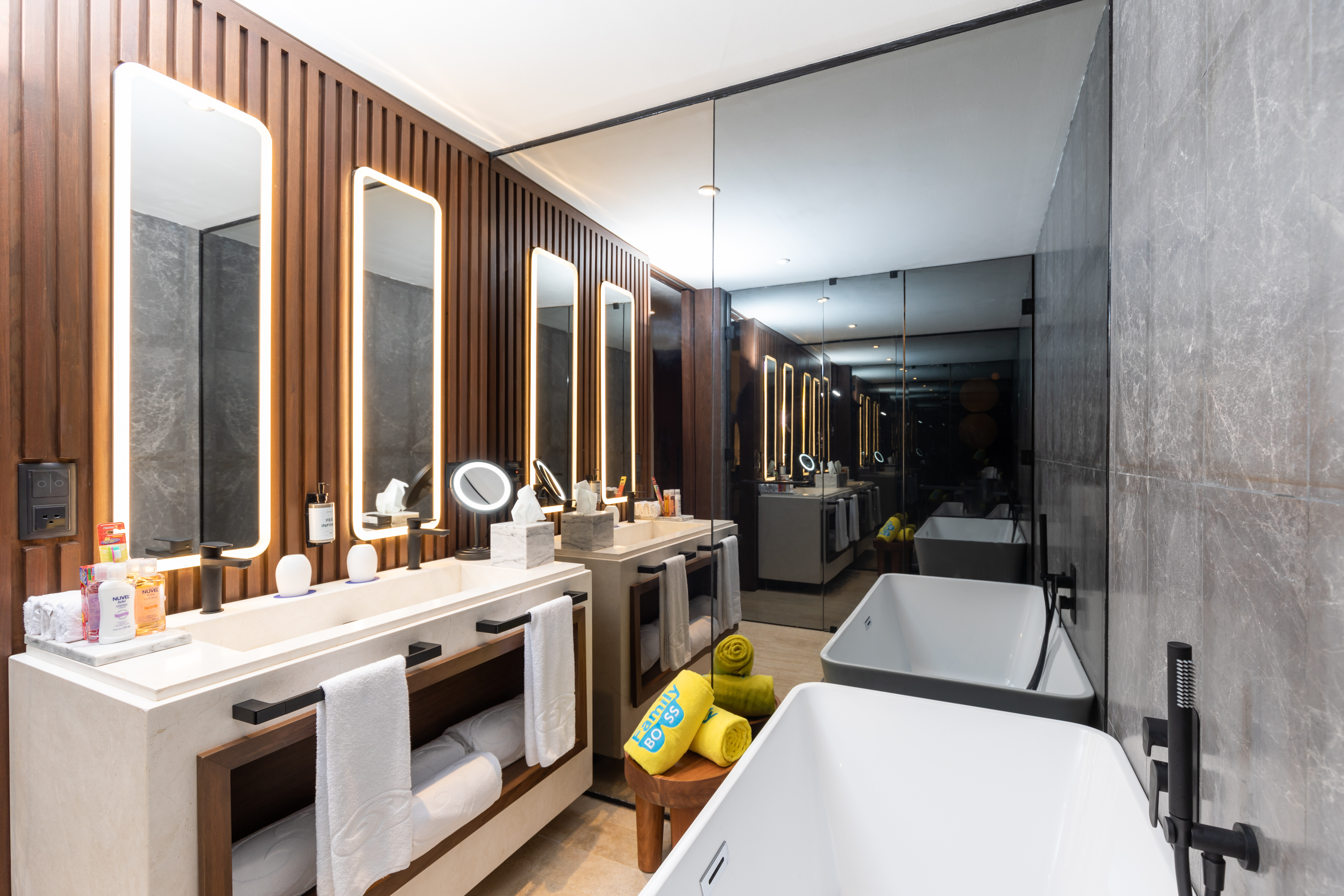 Select, Junior Suite, Family