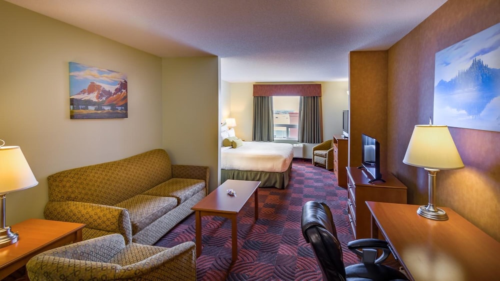 Service Plus Inns and Suites Calgary 36/56