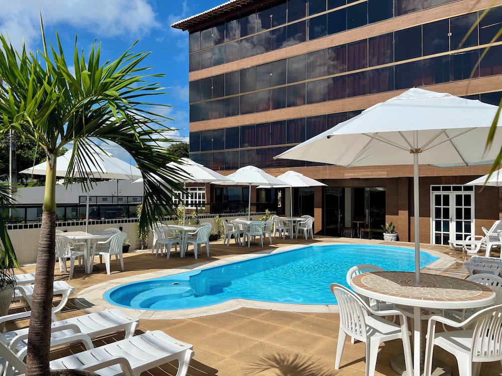 Tirol Praia Hotel Ltda 43/50