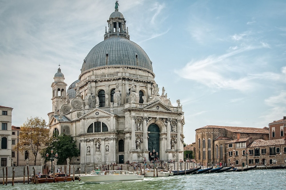 San Marco Suite 755 42/50