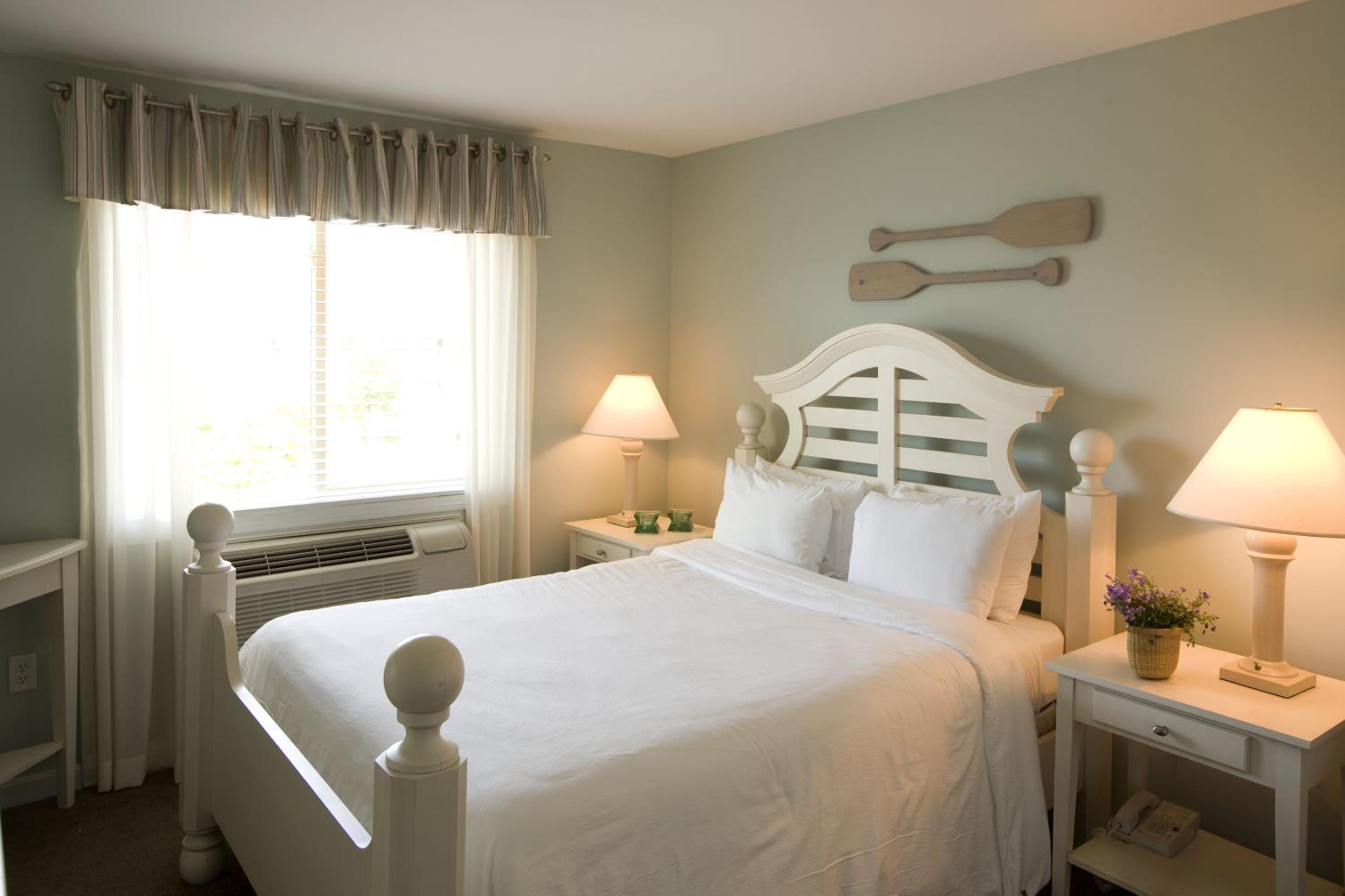 Room, Quadruple