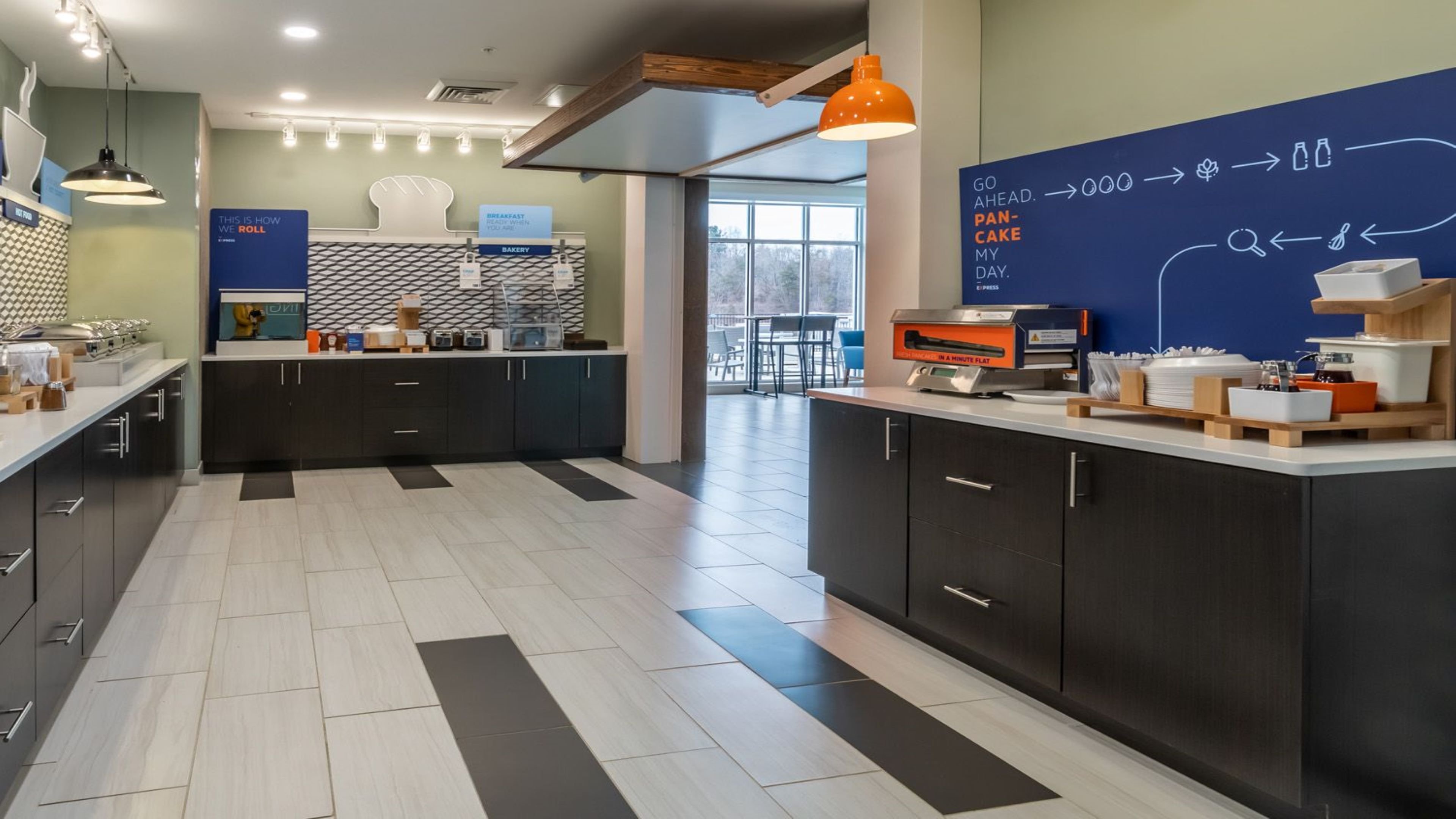 Holiday Inn Express Suites Marion 5/59