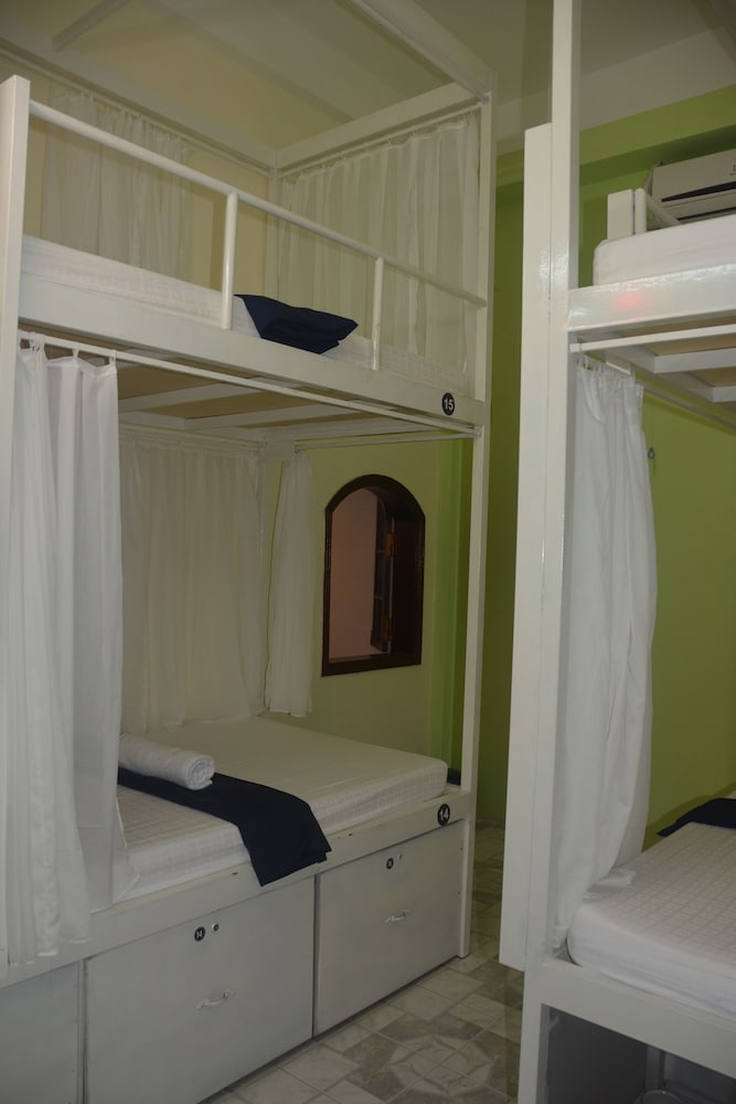 Amy Hostel Hue photo4