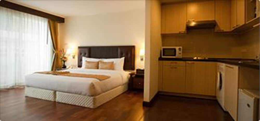 Sm Grande Residence 18/35