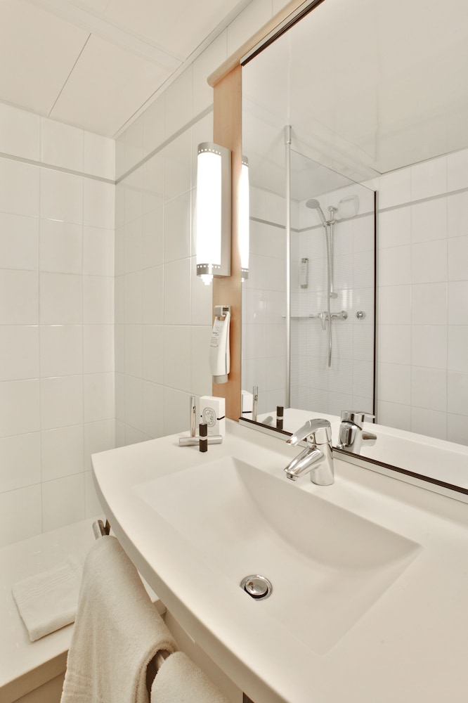 Hotel Faubourg Galant Paris, Handwritten Collection 38/69