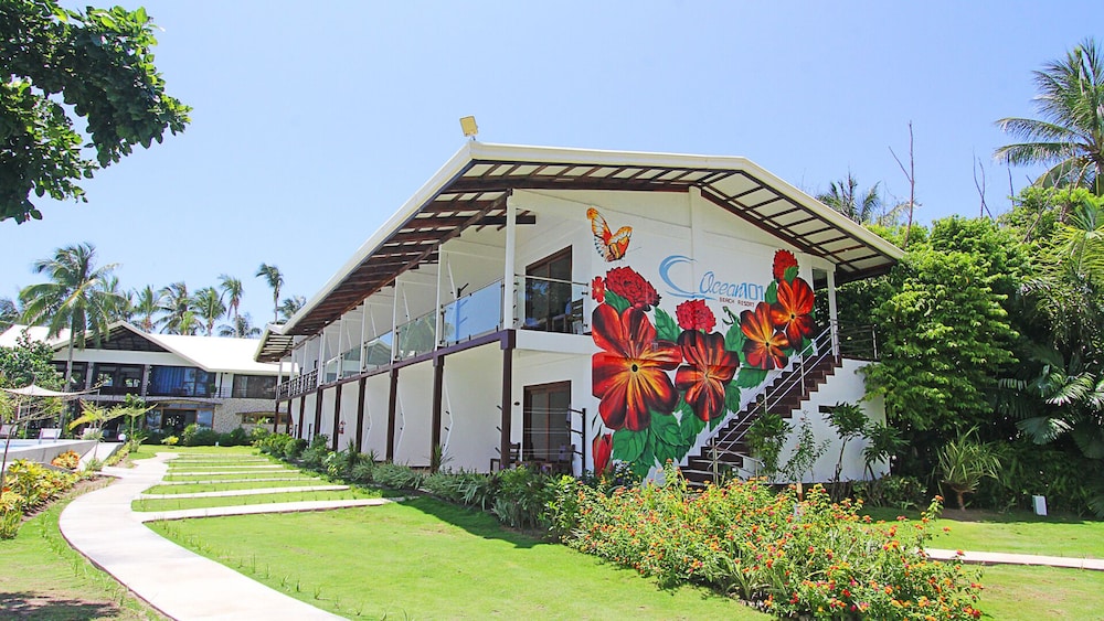 Ocean 101 Beach Resort 3/50