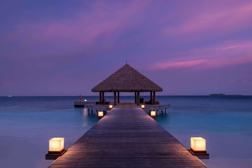 Dhawa Ihuru Maldives 65/69