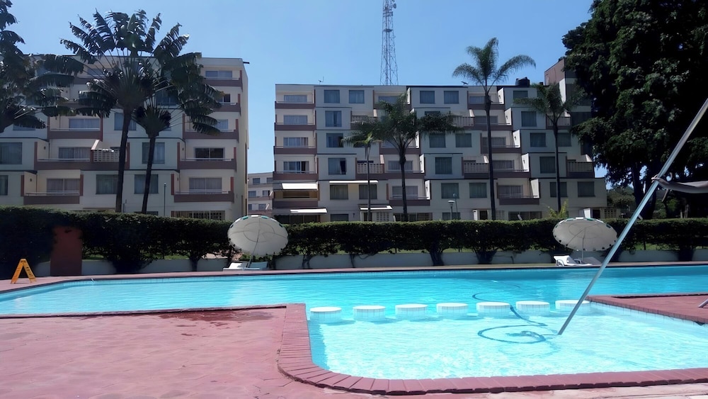 Norfolk Towers Serviced Apartments 7/22