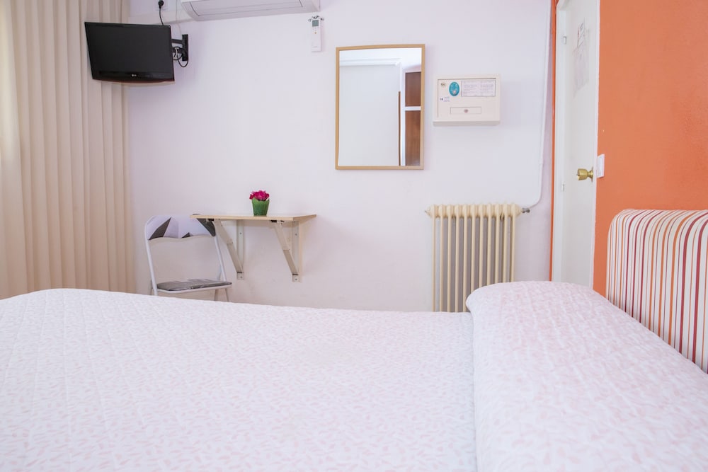 Hostal Rober 9/59