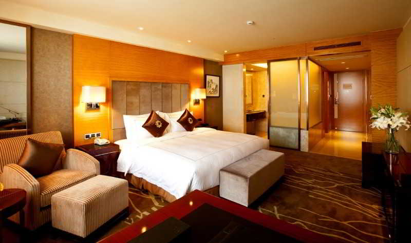 Gardenview Hotel 10/25