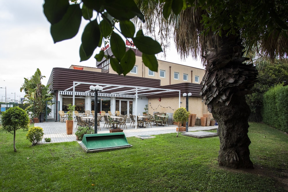 IBIS VALENCIA ALFAFAR 66/73