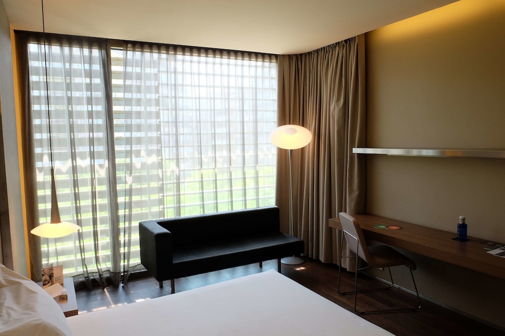 B-Hotel 44/71
