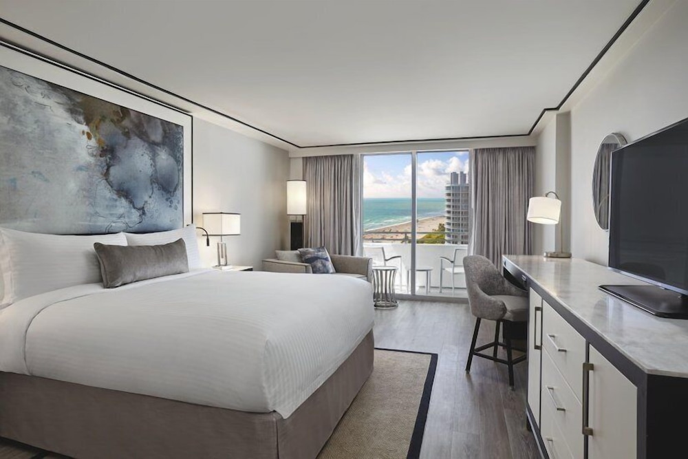 Loews Miami Beach Hotel – South Beach