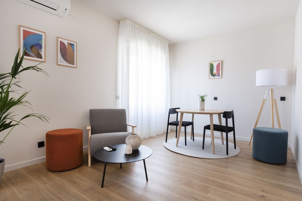 Libere Madrid Palacio Real 35/56