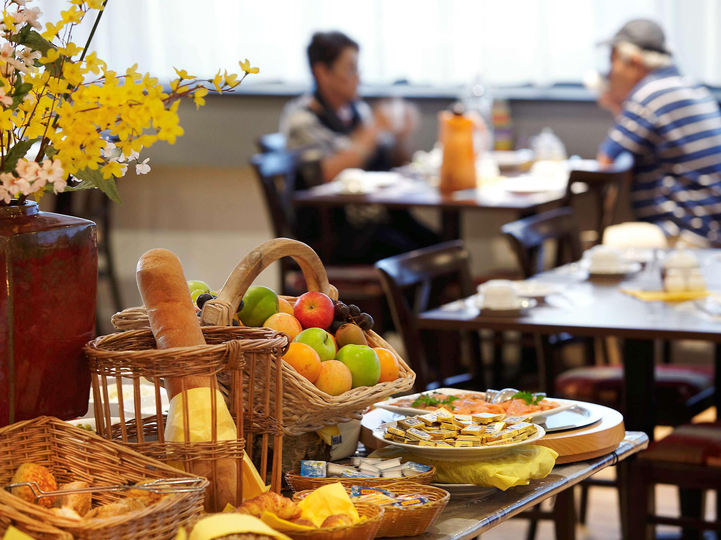 Restaurant-cafeteria