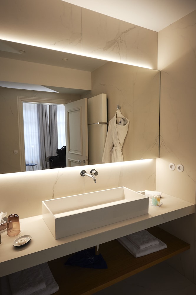 Relais & Chateaux La Maison Des Tetes 12/47