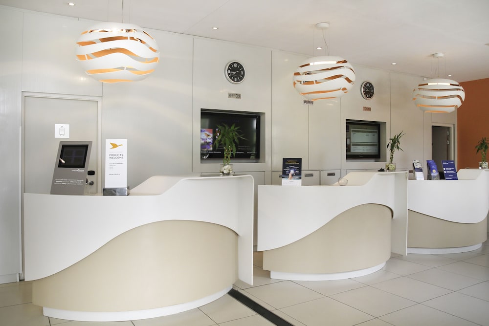 Lobby at Novotel Constantine, CONSTANTINE